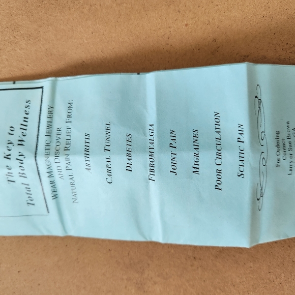 Necklace-Magnetic Therapy Jewelry (Unisex) - Picture 5 of 7